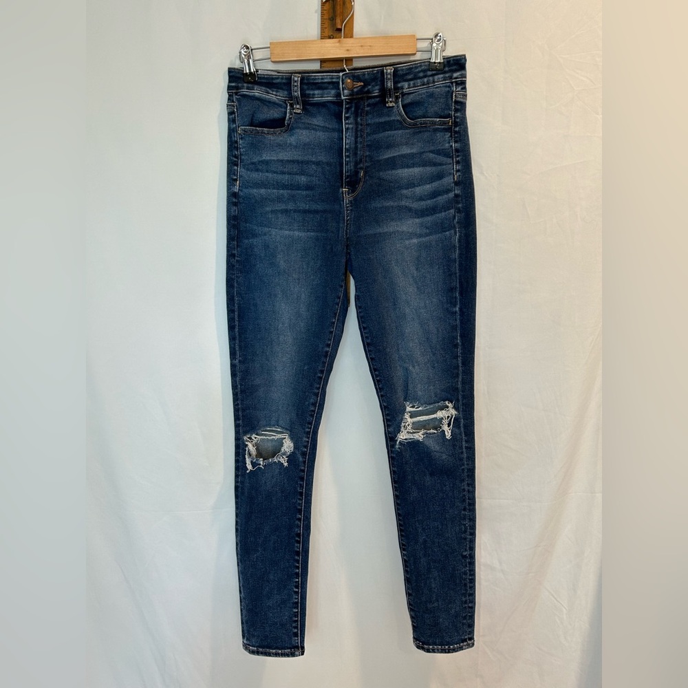 American Eagle, next level stretch, super hi-rise, jegging.  Size 10, regular